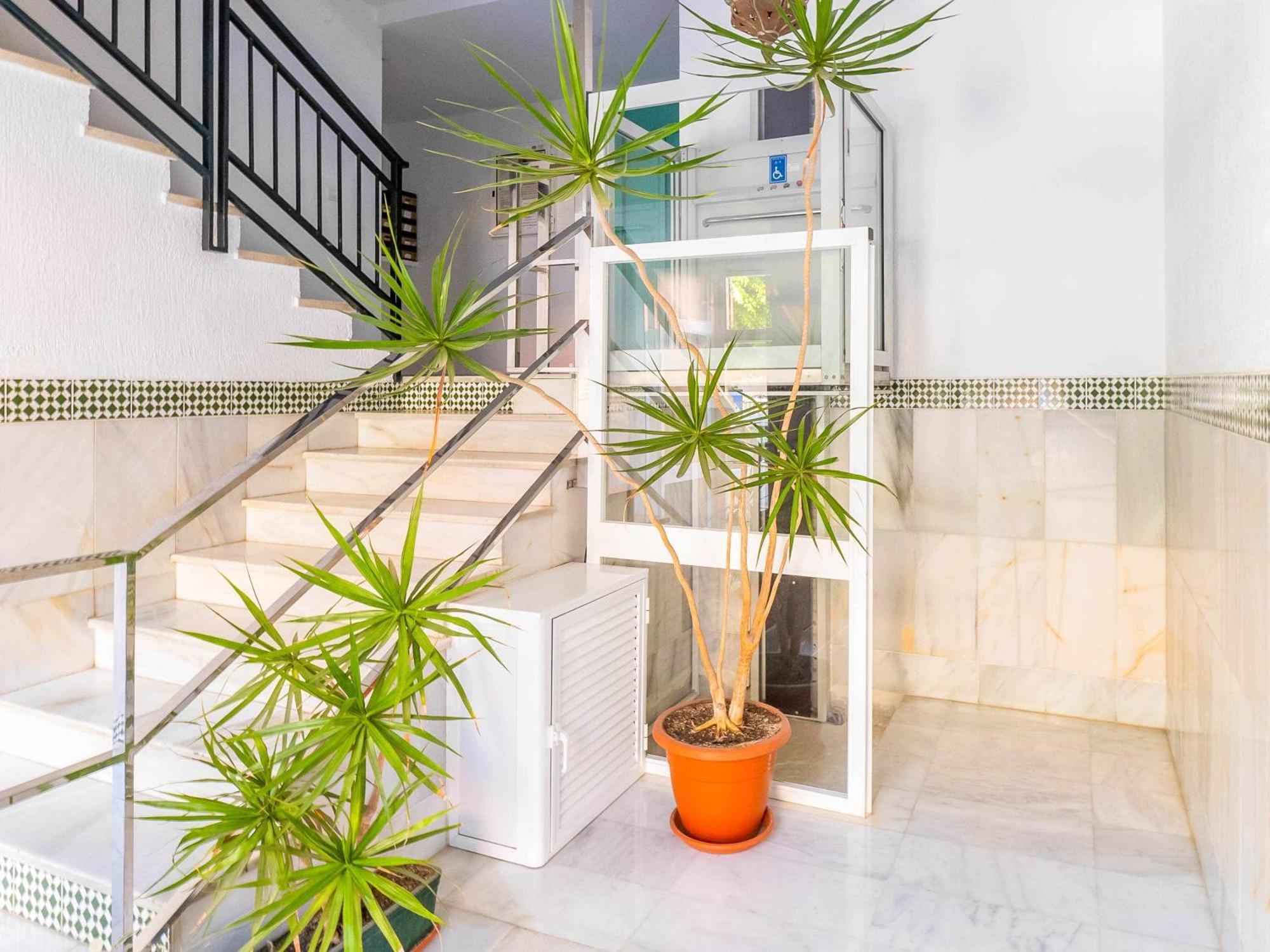 Centrico Apartamento Con Terraza En La Playa Rincón de la Victoria Екстериор снимка
