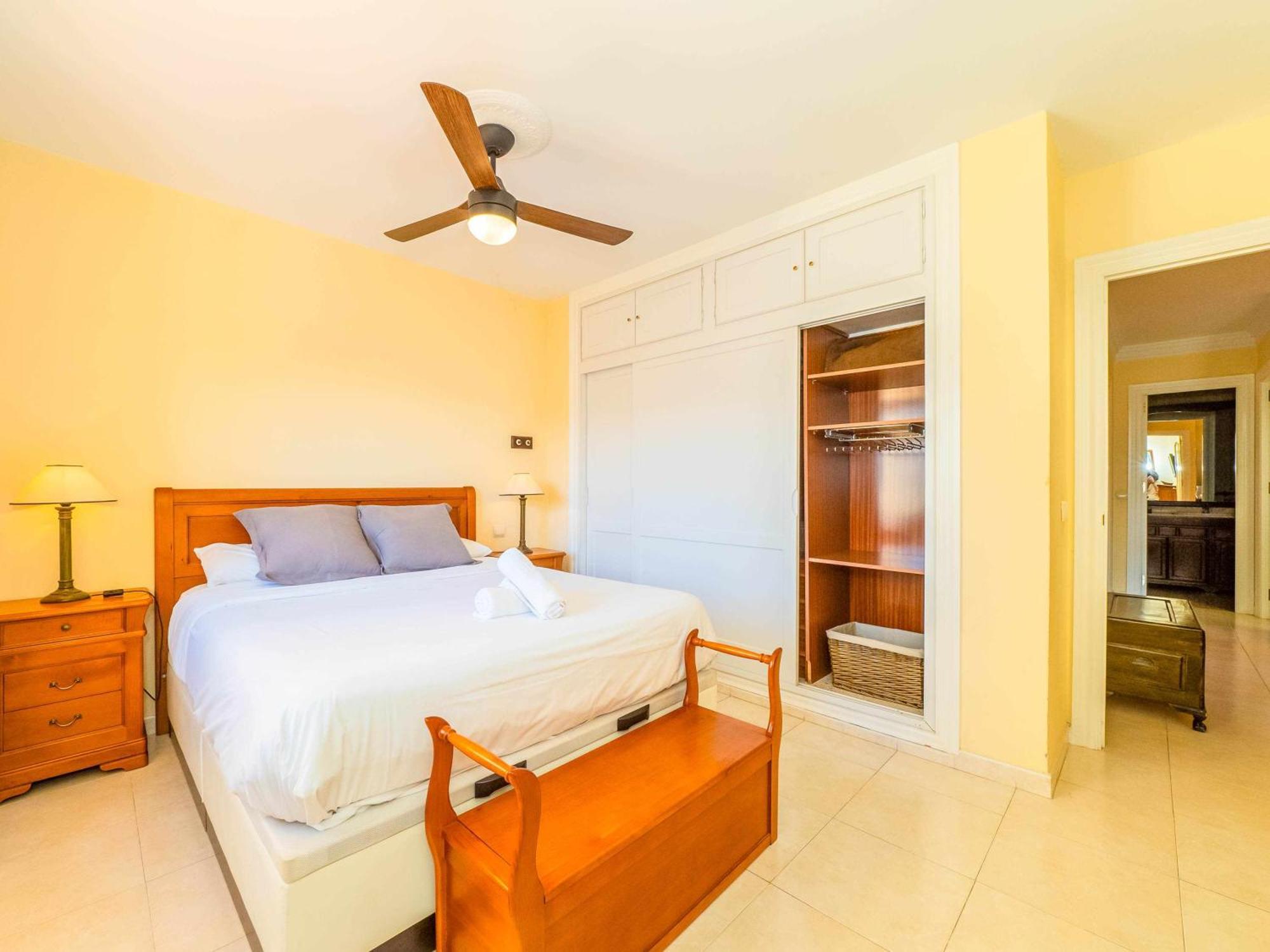 Centrico Apartamento Con Terraza En La Playa Rincón de la Victoria Екстериор снимка