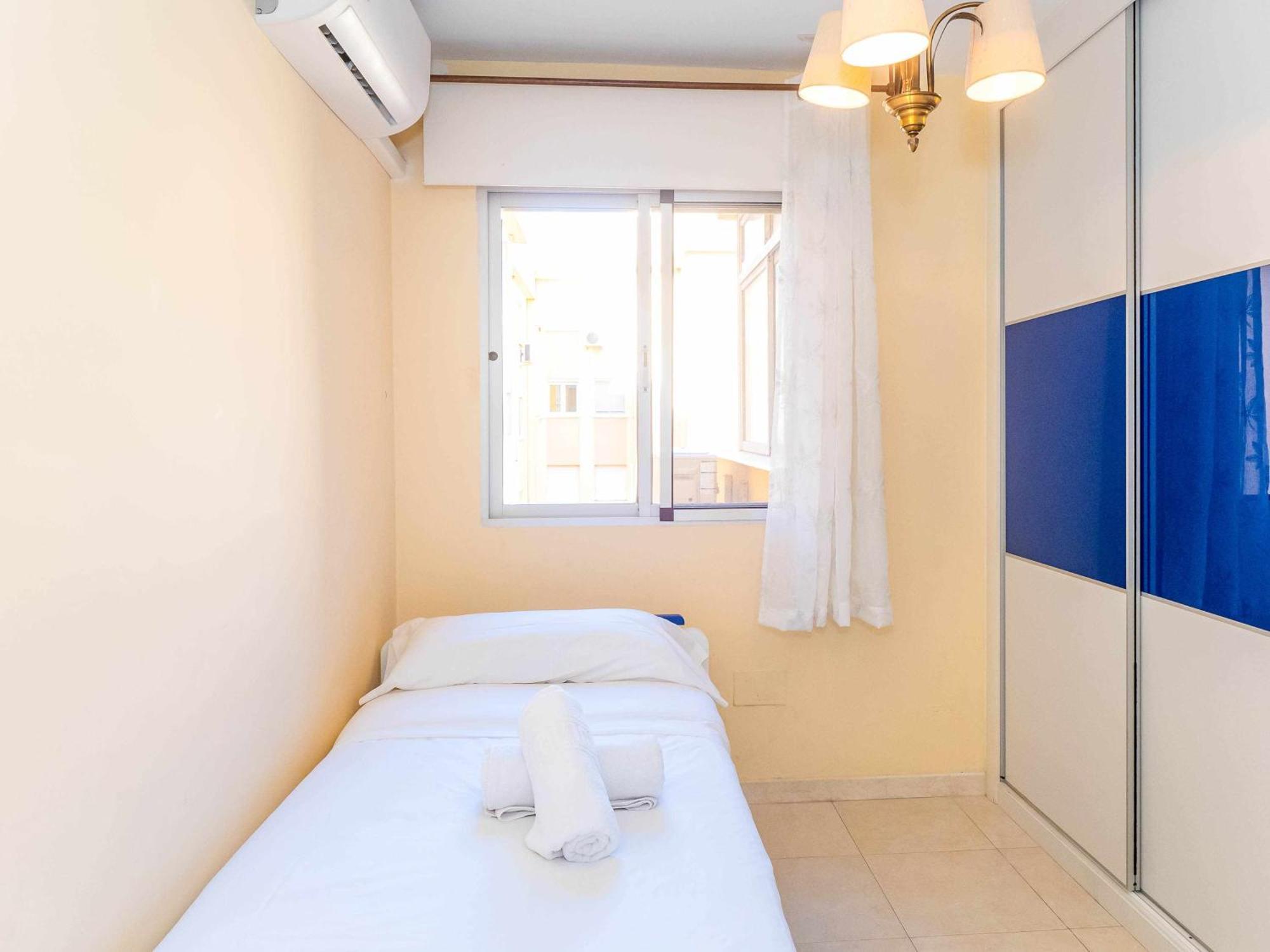 Centrico Apartamento Con Terraza En La Playa Rincón de la Victoria Екстериор снимка