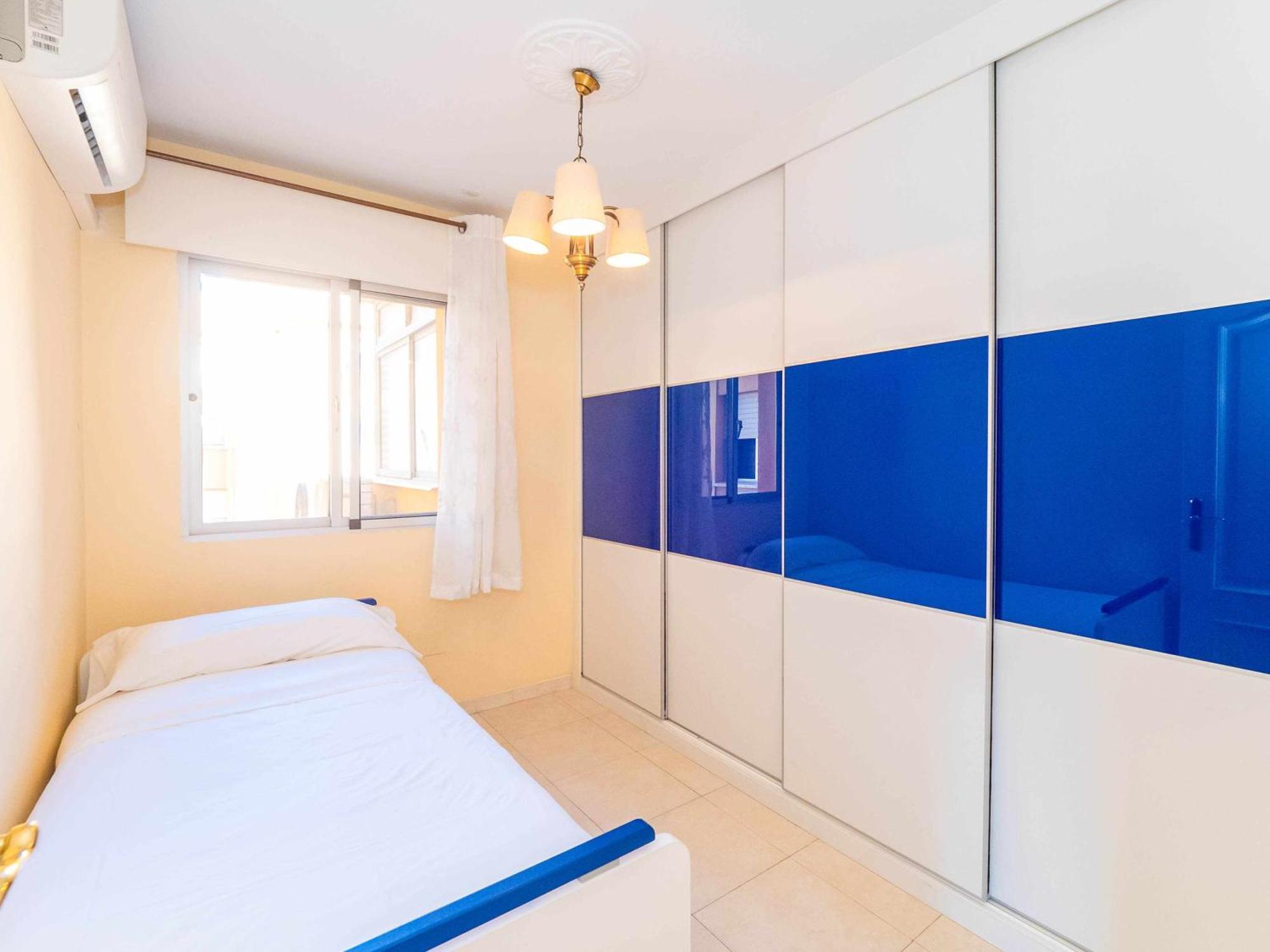 Centrico Apartamento Con Terraza En La Playa Rincón de la Victoria Екстериор снимка